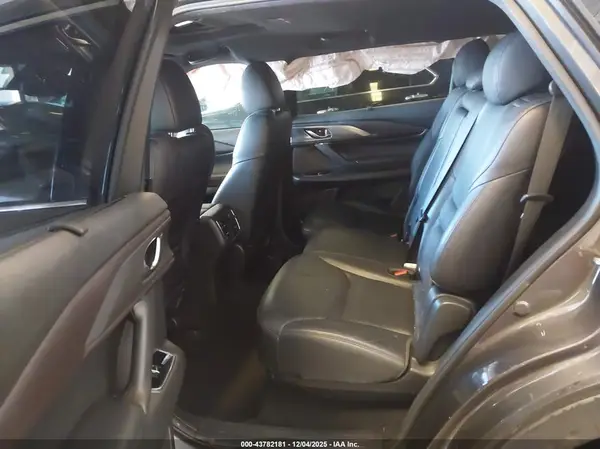 JM3TCBDY4J0204602 2018 MAZDA CX-9 - Image 8