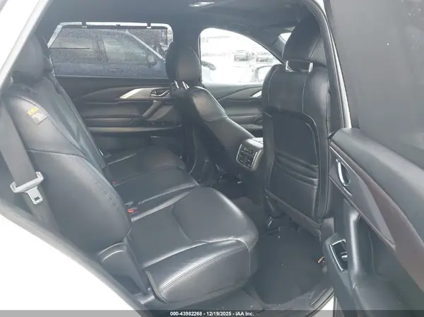 JM3TCBDY6J0209610 2018 MAZDA CX-9 - Image 8