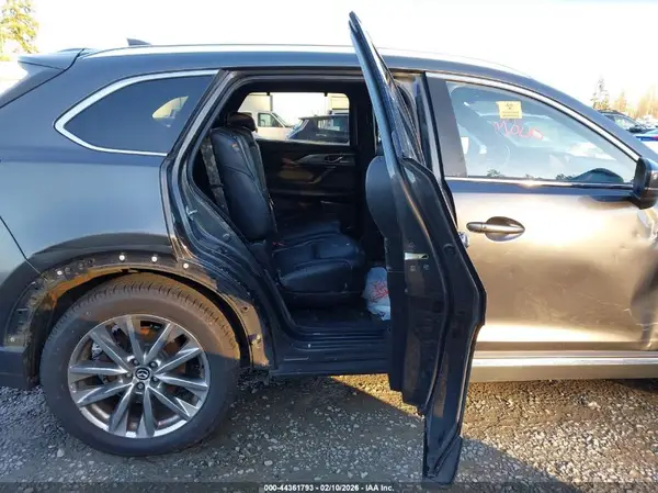 JM3TCBDY9H0131012 2017 MAZDA CX-9 - Image 8