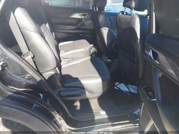 JM3TCBDYXP0631324 2023 MAZDA CX-9 - Image 8