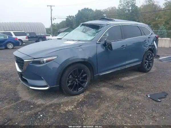 JM3TCBDYXP0648818 2023 MAZDA CX-9 - Image 2