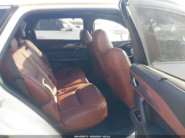 JM3TCBEY1J0211022 2018 MAZDA CX-9 - Image 8
