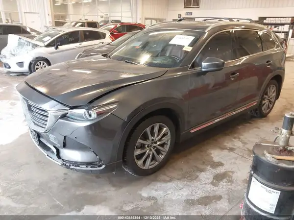 JM3TCBEY6J0203790 2018 MAZDA CX-9 - Image 2
