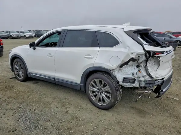 JM3TCBEY9P0634309 2023 MAZDA CX-9 - Image 2