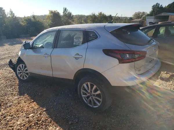 JN1BJ1AV0MW566168 2021 NISSAN ROGUE - Image 2