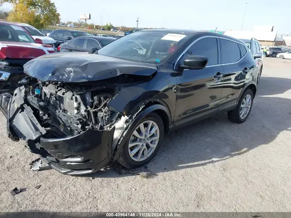 JN1BJ1AV0MW567580 2021 NISSAN ROGUE - Image 2