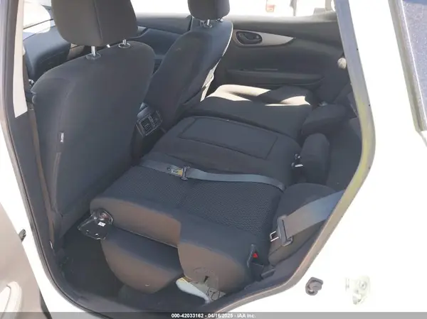 JN1BJ1AV0NW345834 2022 NISSAN ROGUE - Image 8