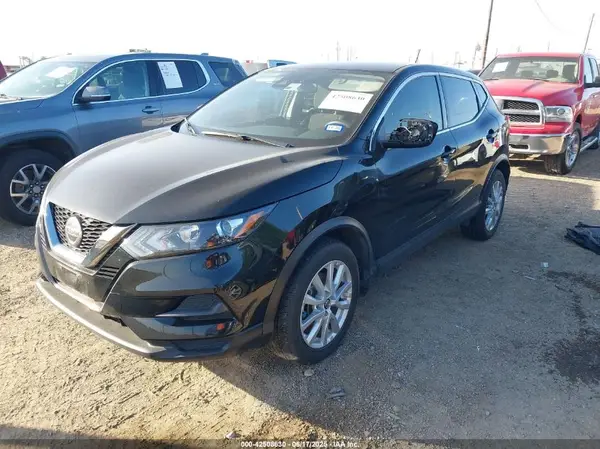 JN1BJ1AV1MW314557 2021 NISSAN ROGUE - Image 2