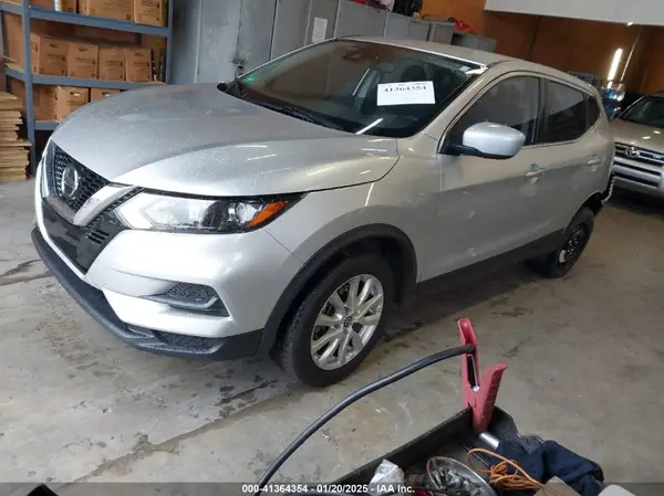 JN1BJ1AV1MW560136 2021 NISSAN ROGUE - Image 2