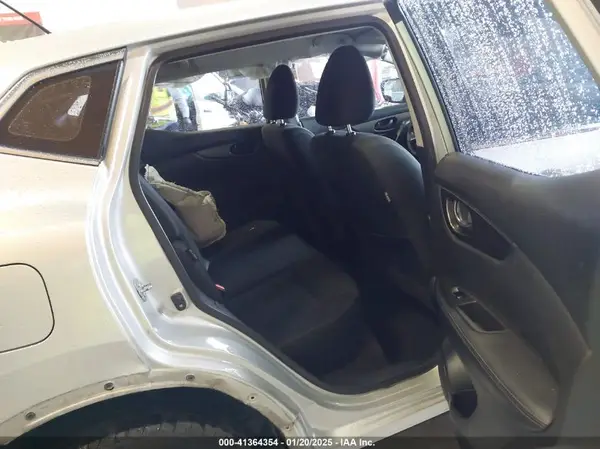JN1BJ1AV1MW560136 2021 NISSAN ROGUE - Image 8