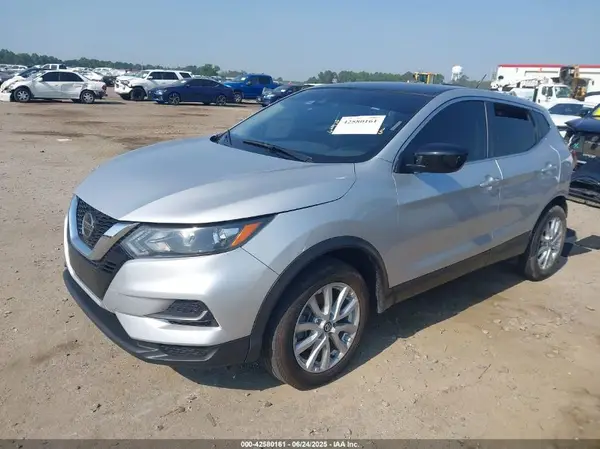 JN1BJ1AV1NW583241 2022 NISSAN ROGUE - Image 2