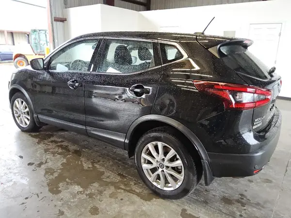 JN1BJ1AV2MW571176 2021 NISSAN ROGUE - Image 2