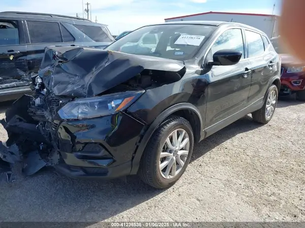 JN1BJ1AV5MW301827 2021 NISSAN ROGUE - Image 2