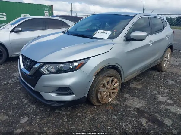 JN1BJ1AV5MW570846 2021 NISSAN ROGUE - Image 2