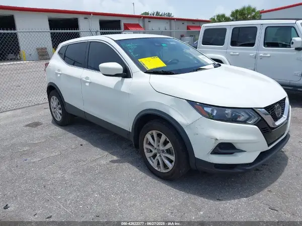 JN1BJ1AV8NW343653 2022 NISSAN ROGUE - Image 1