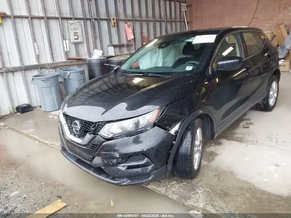 JN1BJ1AV9MW568338 2021 NISSAN ROGUE - Image 2