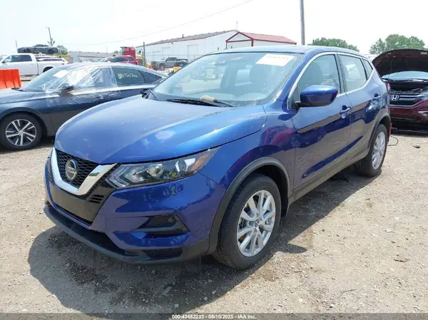 JN1BJ1AW0MW444094 2021 NISSAN ROGUE - Image 2