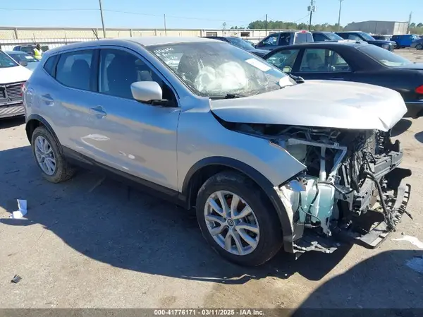 JN1BJ1AW0NW680973 2022 NISSAN ROGUE - Image 1