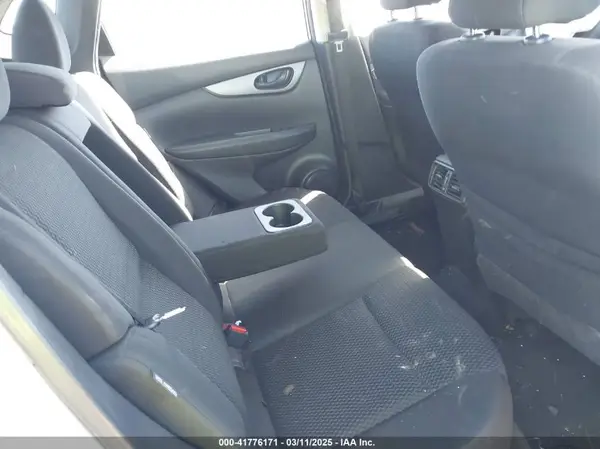 JN1BJ1AW0NW680973 2022 NISSAN ROGUE - Image 8
