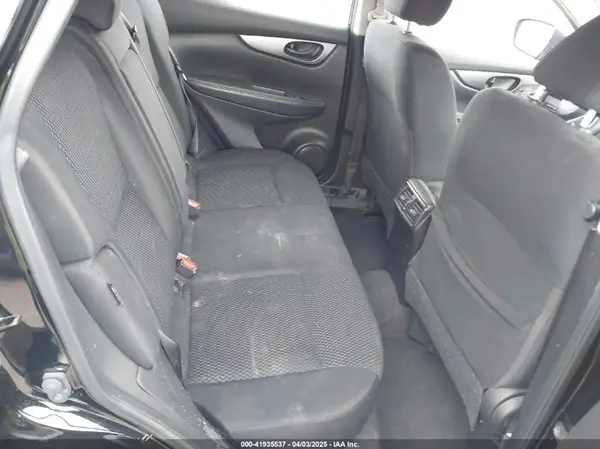 JN1BJ1AW1MW663565 2021 NISSAN ROGUE - Image 8