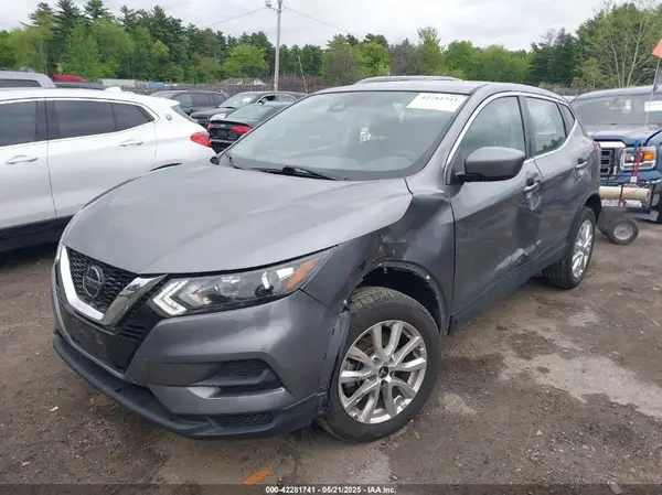 JN1BJ1AW2MW668676 2021 NISSAN ROGUE - Image 2