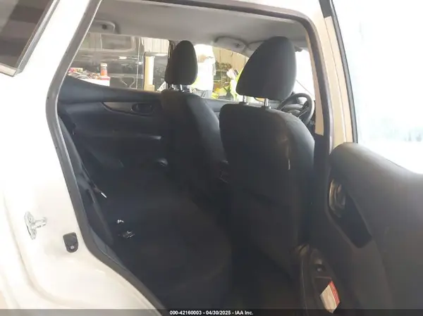 JN1BJ1AW3MW440248 2021 NISSAN ROGUE - Image 8