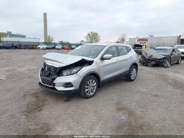 JN1BJ1AW3MW662336 2021 NISSAN ROGUE - Image 2