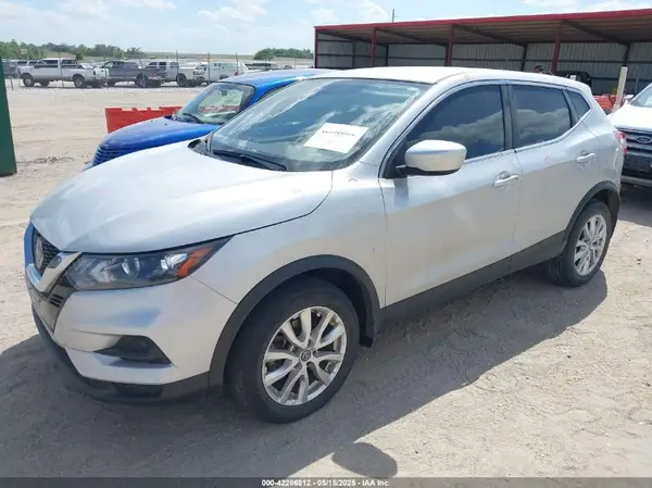 JN1BJ1AW4MW448133 2021 NISSAN ROGUE - Image 2