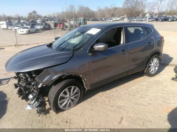 JN1BJ1AW5MW438209 2021 NISSAN ROGUE - Image 2