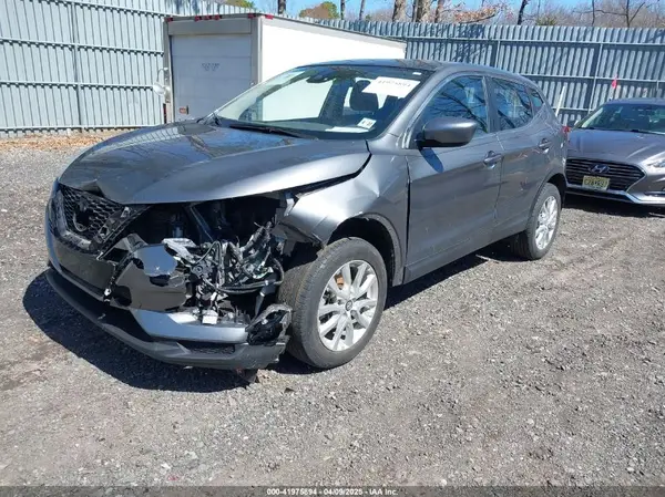 JN1BJ1AW7NW470886 2022 NISSAN ROGUE - Image 2