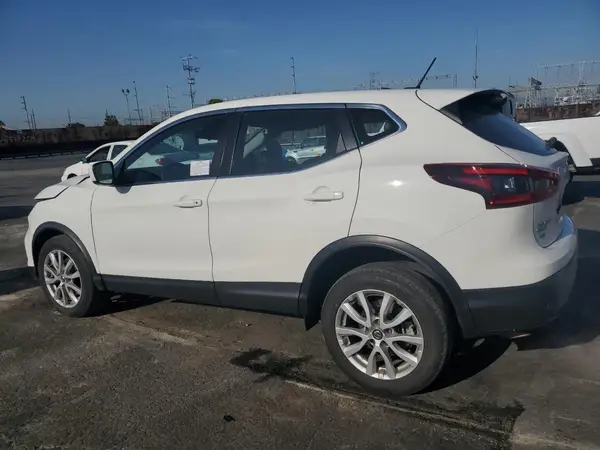 JN1BJ1AW7NW476834 2022 NISSAN ROGUE - Image 2