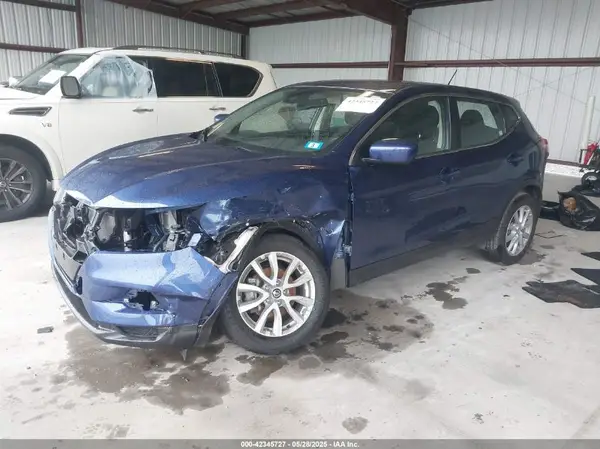 JN1BJ1AW8NW474994 2022 NISSAN ROGUE - Image 2