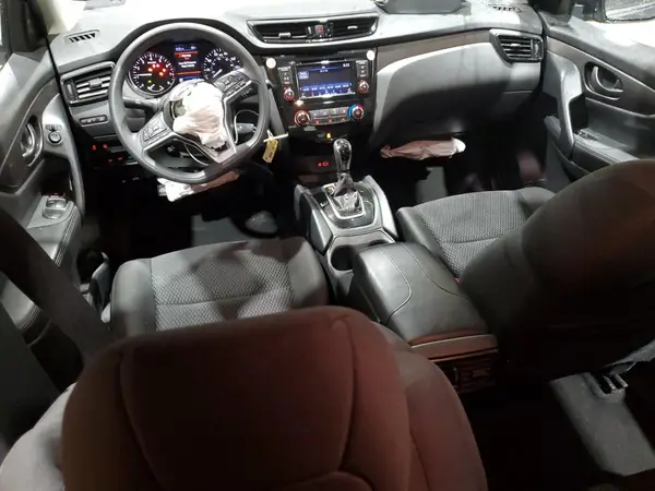 JN1BJ1AW8NW680946 2022 NISSAN ROGUE - Image 8