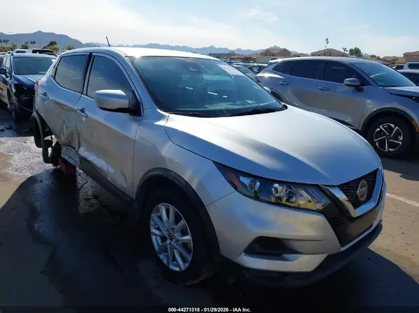 JN1BJ1AW9NW681930 2022 NISSAN ROGUE - Image 1