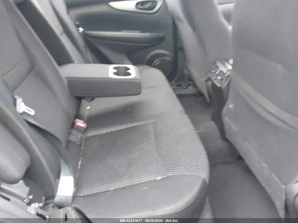 JN1BJ1AWXMW661233 2021 NISSAN ROGUE - Image 8