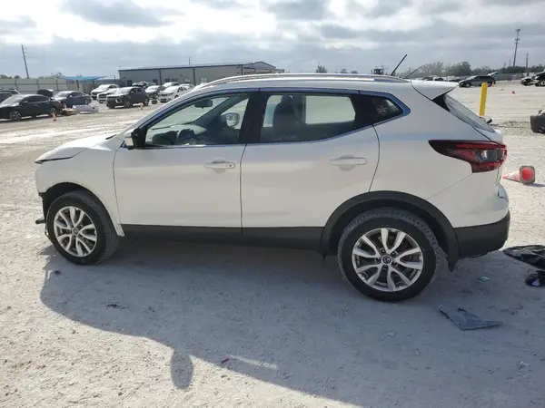 JN1BJ1BV2NW582176 2022 NISSAN ROGUE - Image 2