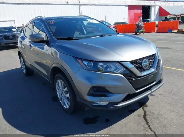 JN1BJ1BV4MW571114 2021 NISSAN ROGUE - Image 1