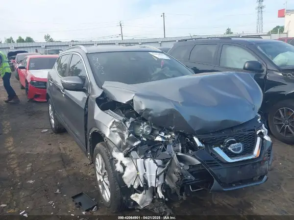 JN1BJ1BV5MW569002 2021 NISSAN ROGUE - Image 1