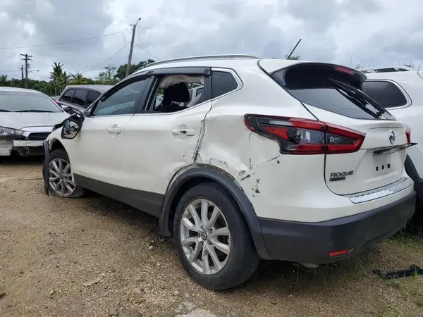 JN1BJ1BV5NW347318 2022 NISSAN ROGUE - Image 2