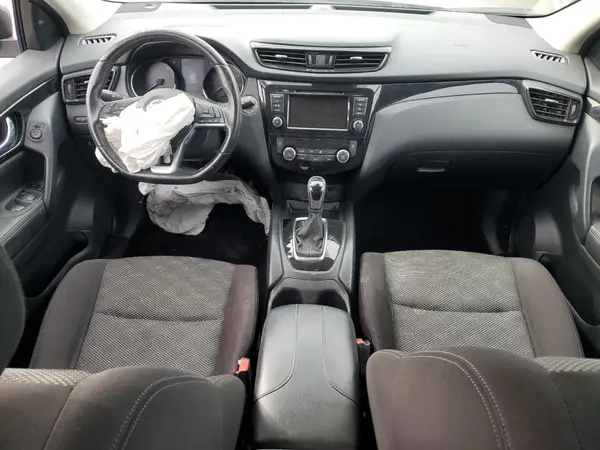 JN1BJ1BV6MW308557 2021 NISSAN ROGUE - Image 8