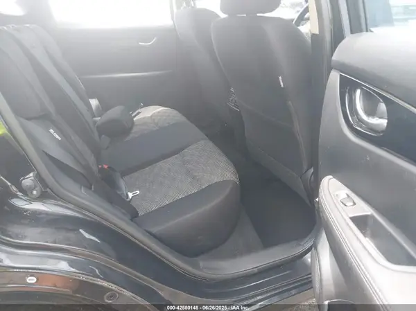 JN1BJ1BV6NW583220 2022 NISSAN ROGUE - Image 8
