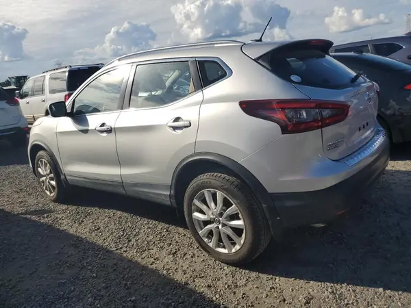 JN1BJ1BVXMW314586 2021 NISSAN ROGUE - Image 2