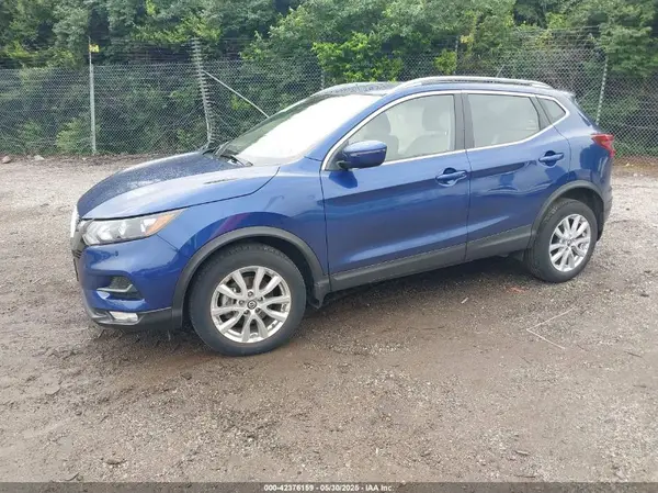 JN1BJ1BW2MW450204 2021 NISSAN ROGUE - Image 2