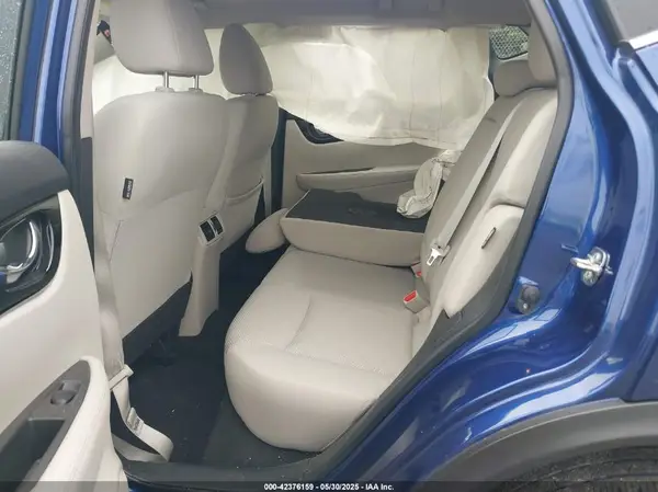 JN1BJ1BW2MW450204 2021 NISSAN ROGUE - Image 8