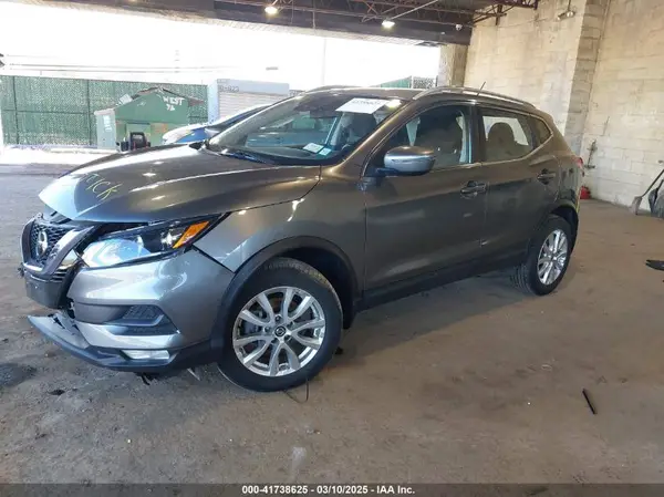 JN1BJ1BW3MW670662 2021 NISSAN ROGUE - Image 2