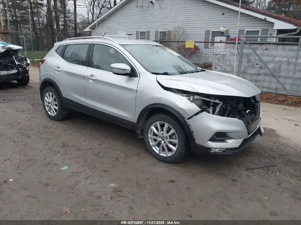 JN1BJ1BW4MW664255 2021 NISSAN ROGUE - Image 1