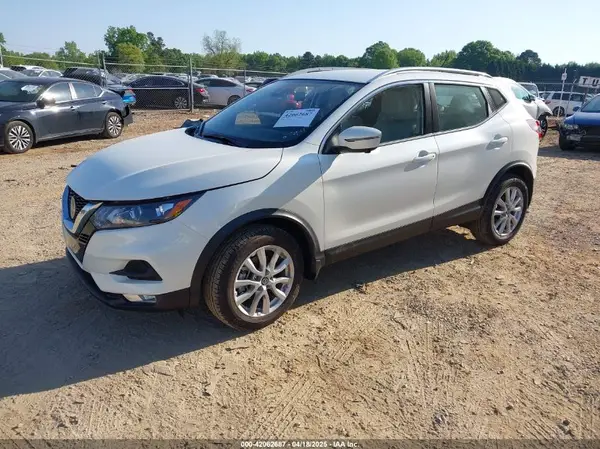 JN1BJ1BW9NW490359 2022 NISSAN ROGUE - Image 2