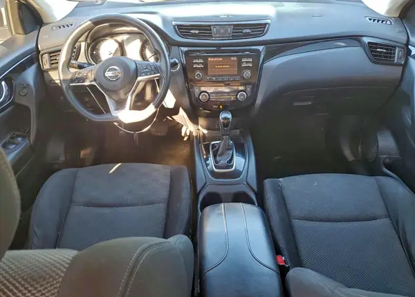 JN1BJ1CP0HW003044 2017 NISSAN ROGUE - Image 8
