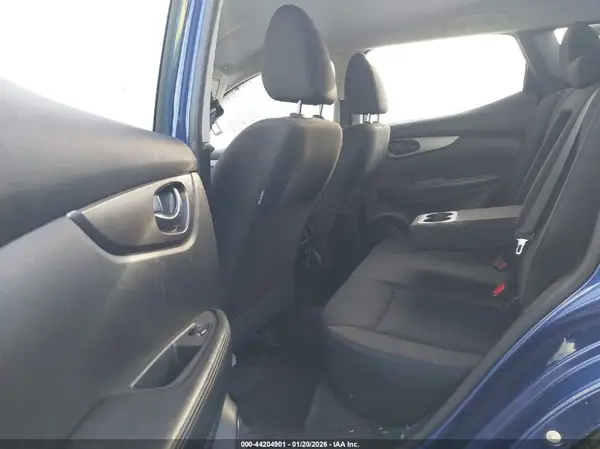 JN1BJ1CP0HW006526 2017 NISSAN ROGUE - Image 8