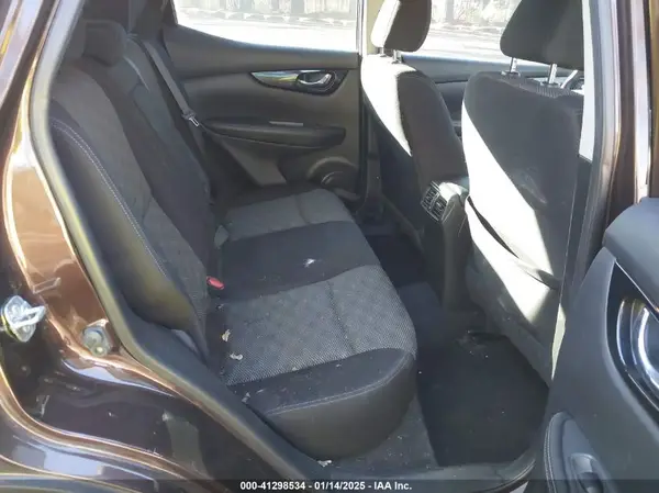 JN1BJ1CP0HW007532 2017 NISSAN ROGUE - Image 8